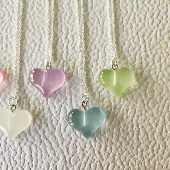 Pastel Heart Bubble Necklace - Picture 9 of 10
